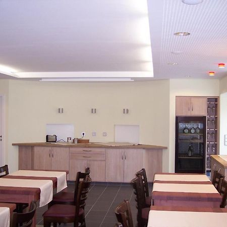 Rothweinhotel Wiesenbronn Экстерьер фото